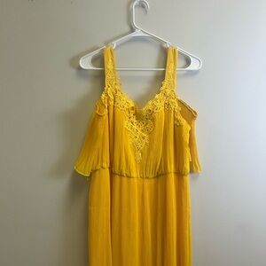 SLNY Yellow Maxi Dress